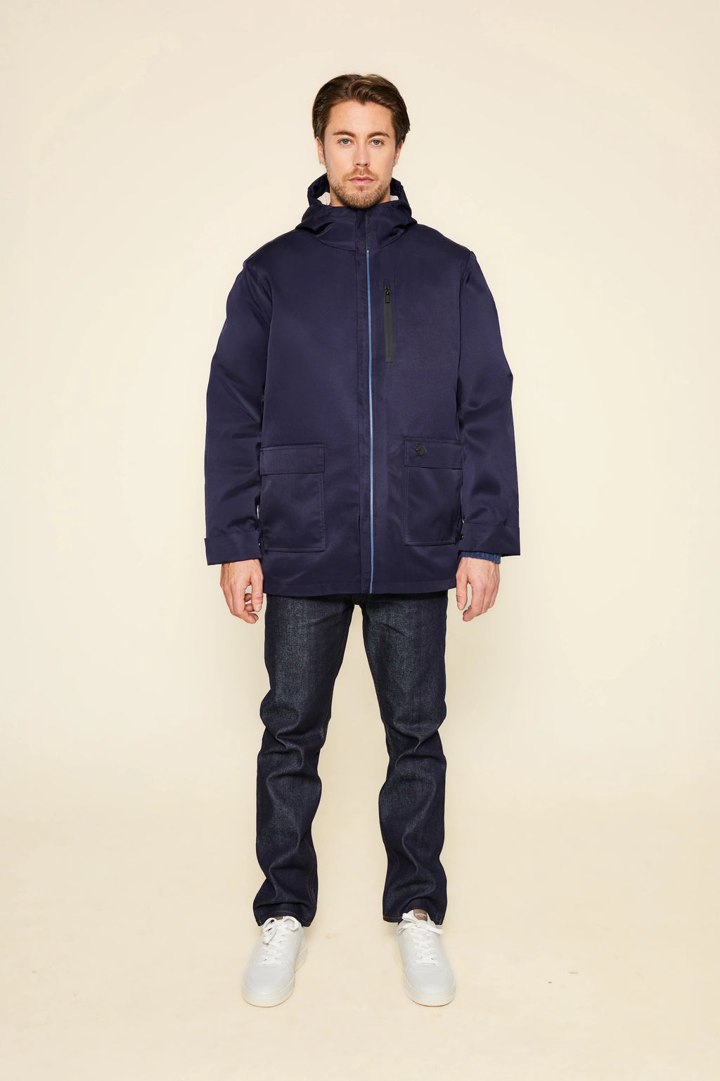LE MANTEAU LORETO