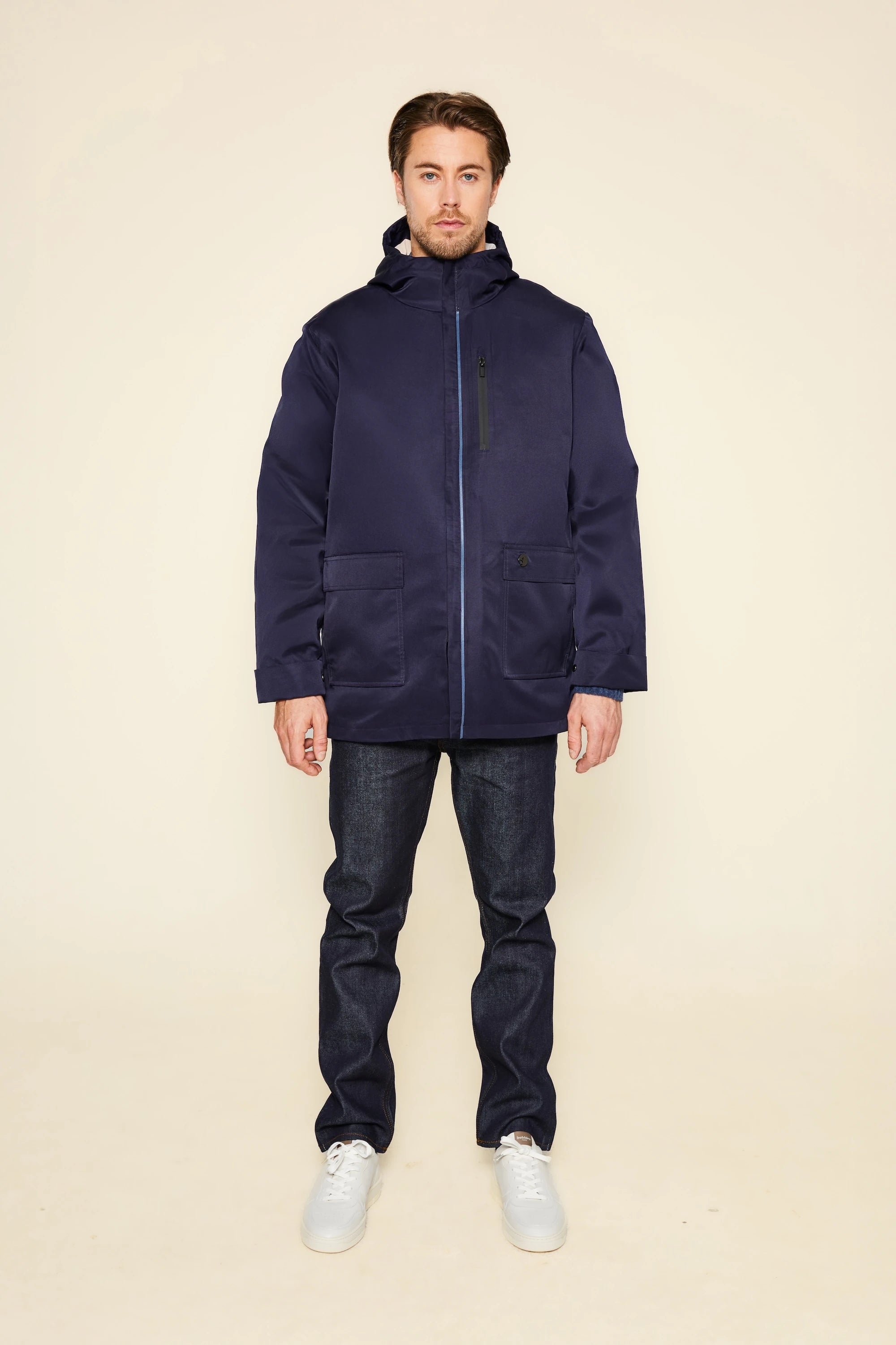LE MANTEAU LORETO