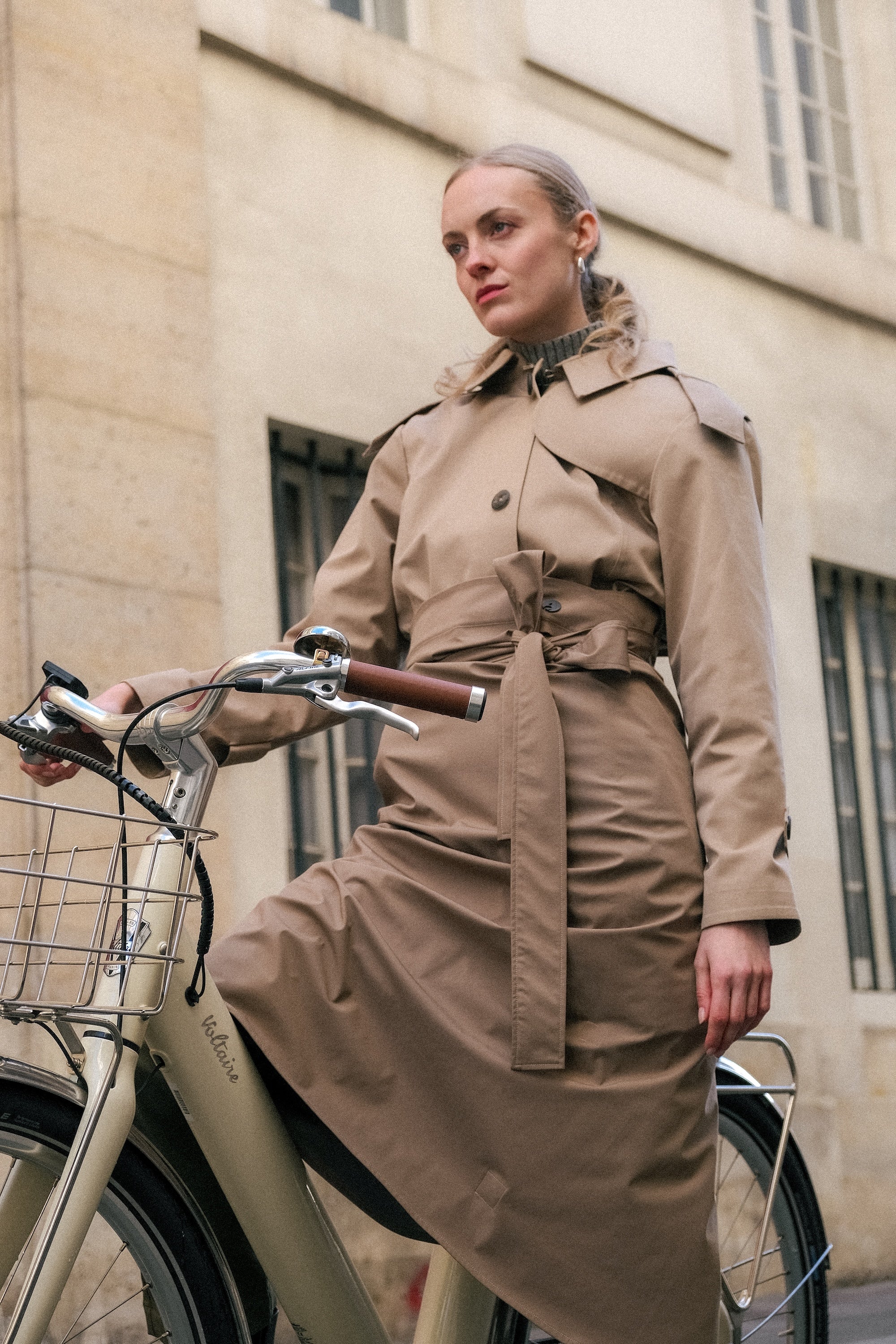 NÉRUPEA TABLIER SUR-JUPE